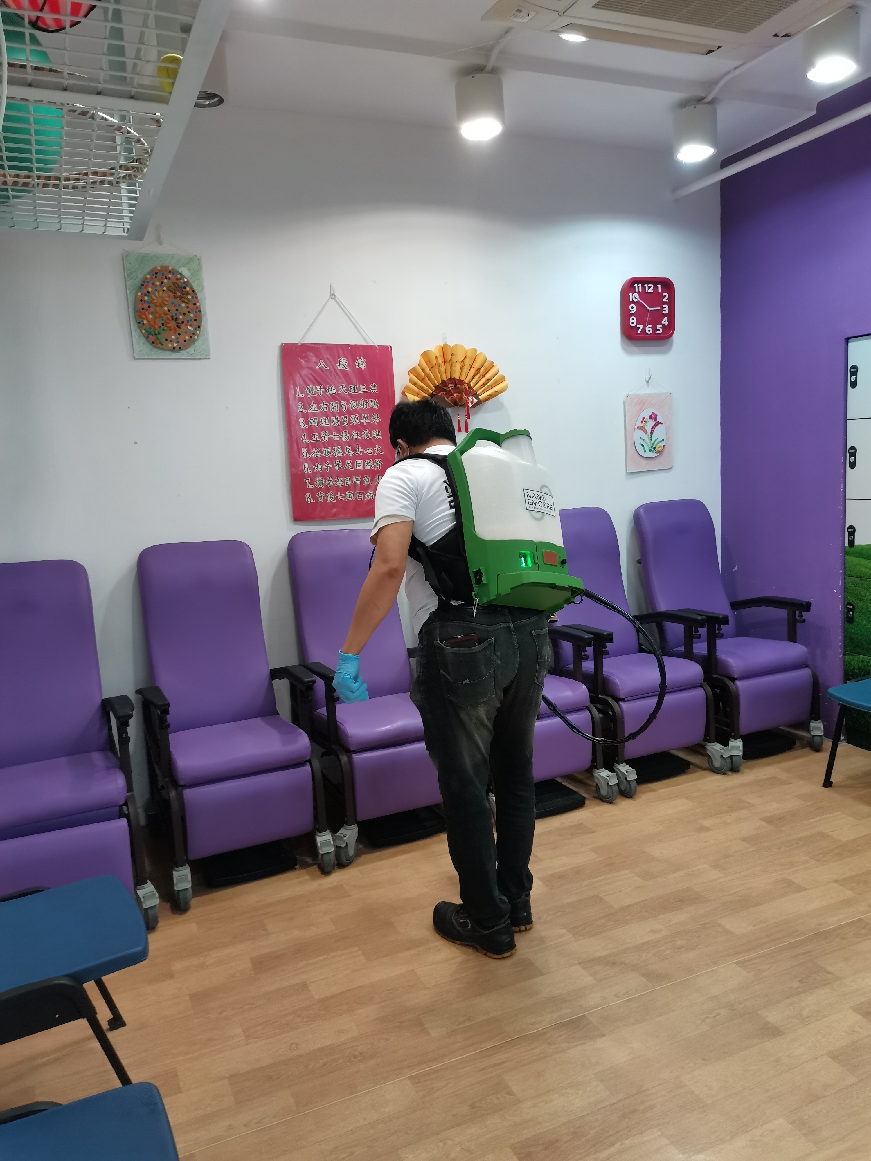社区服务中心1.jpg